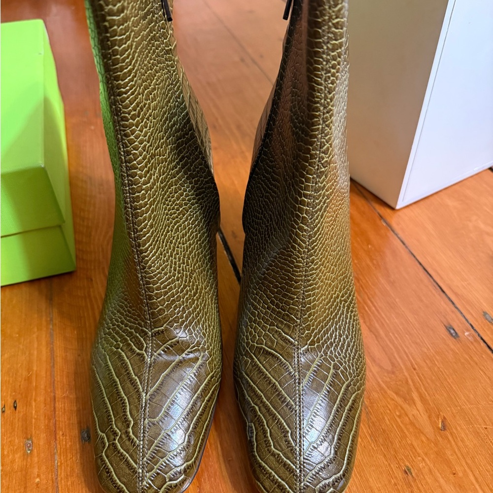 Sam Edelman Olive Croc-Embossed Heeled Boots - Picture 4 of 7